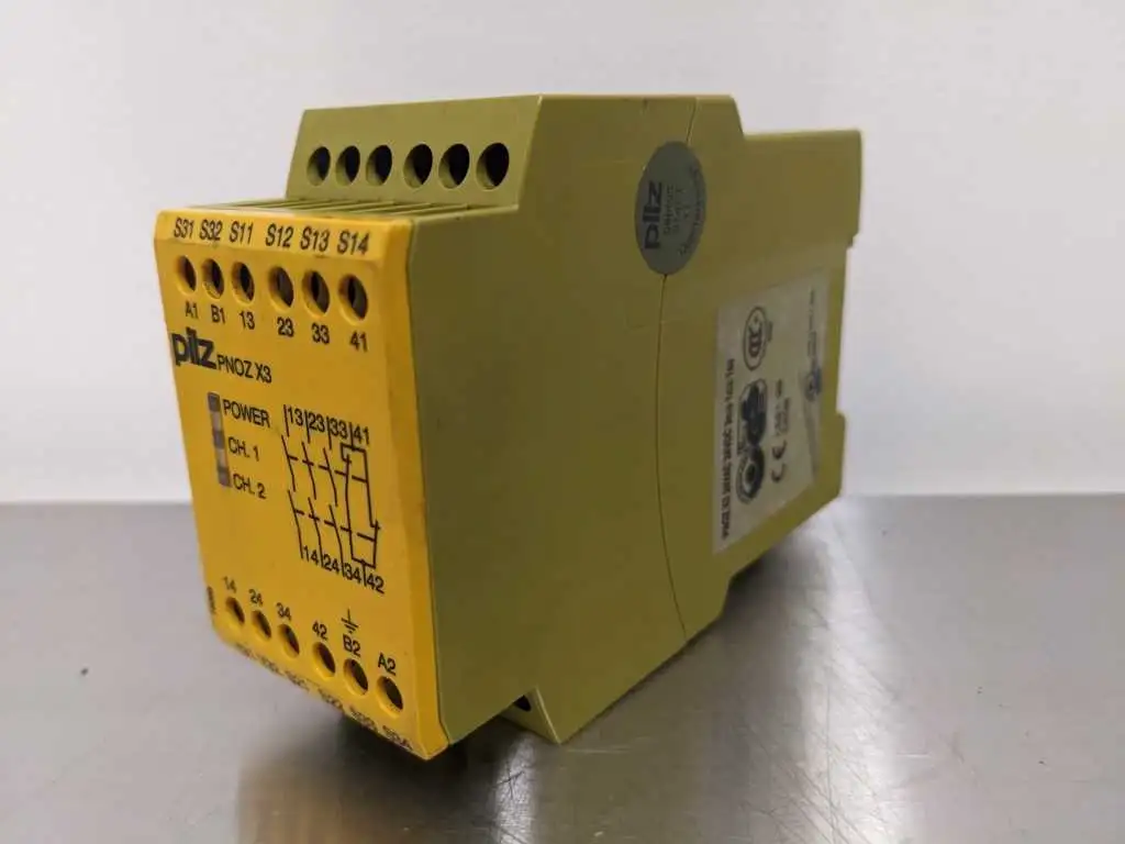 Pilz PNOZ X3 24VAC 24VDC 3n/o 1n/c 1so Safety Relay 774310 210323
