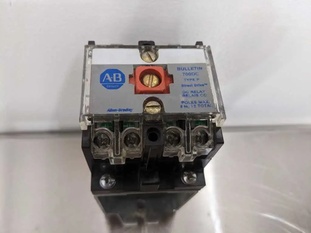 Allen-Bradley 700DC-P400Z24 DC Relay Ser D 6-600, VDC, 12-600, VAC 4 Pole