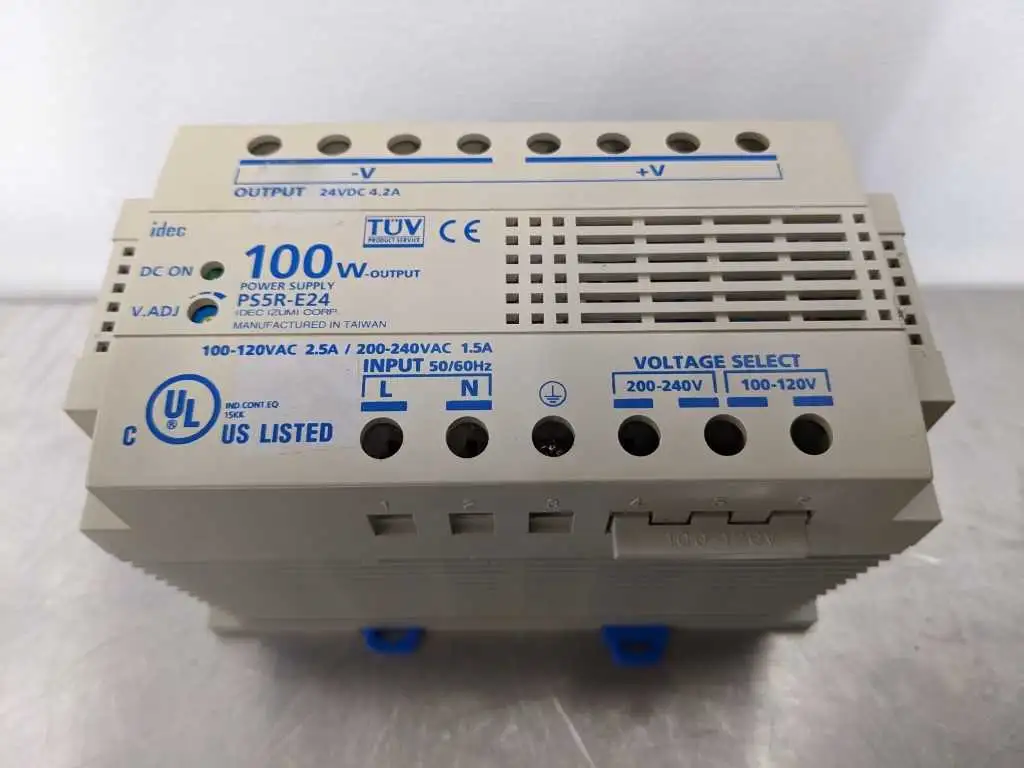 idec PS5R-E24 Power Supply 100-120/200-240VAC 2.5/1.5 to 24VDC 4.2A