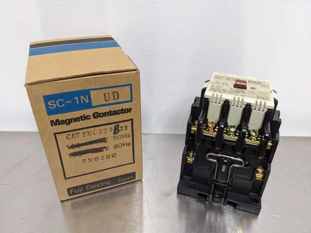 Fuji SC-1N/UD Magnetic Contactor 2NO 2NC 2NCOTO