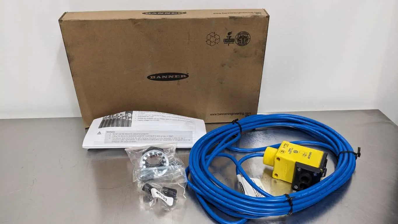 Banner Q45AD9F W/30 Rugged Fiber Optic Amplifier 40821 3040821 New in Box