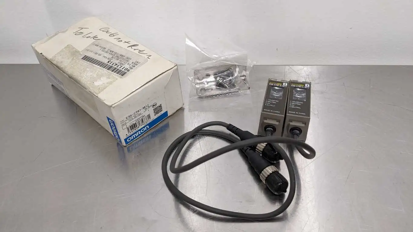 Omron E3S-CT61-M1J Photoelectric Sensor 0.3m New in Box