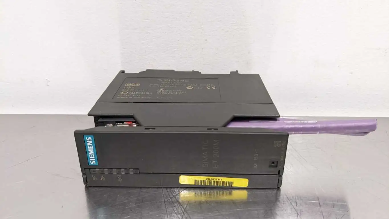 Siemens 6ES7 153-1AA03-0XB0 Interface Module 24VDC SIMATIC ET 200M