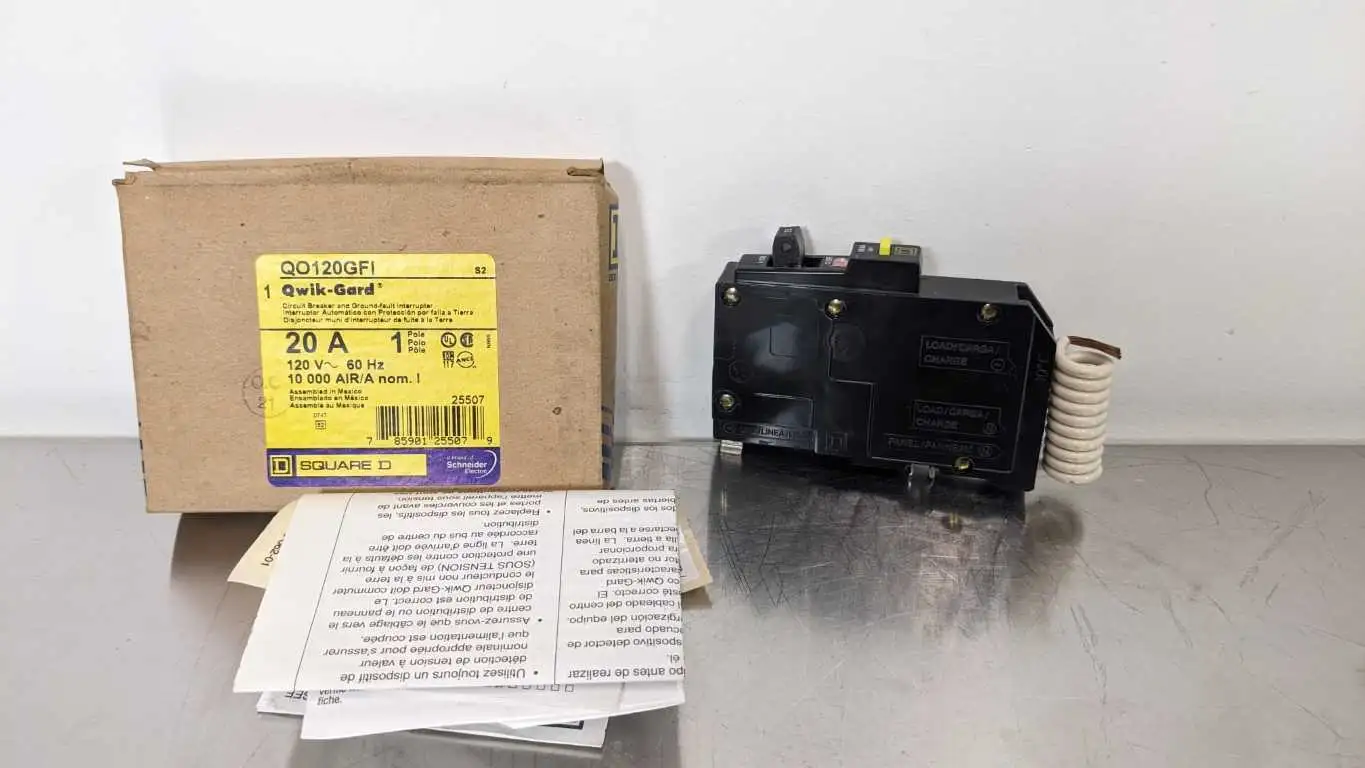 Square D QO120GFI Circuit Breaker with GFI 20A 120VAC 20A 1 Pole 120V