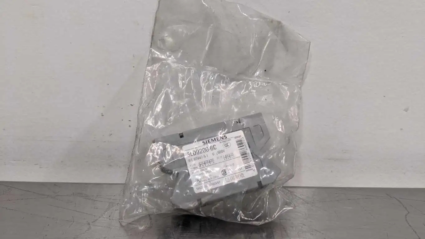 Siemens 3LD9200-6C Auxiliary Contact 10A 120/230/500VAC 10A 600VAC Max