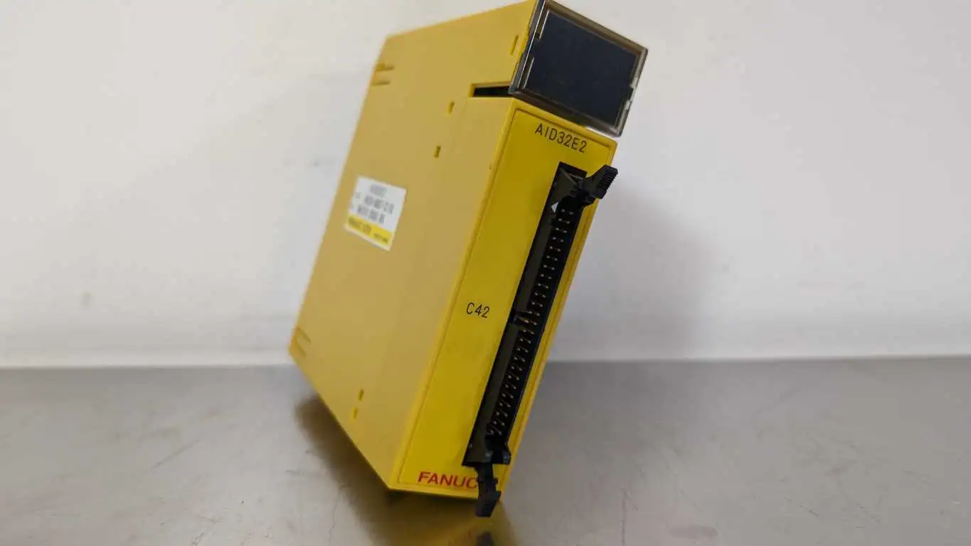 Fanuc A03B-0807-C110 Input Module AID32E2 32PT