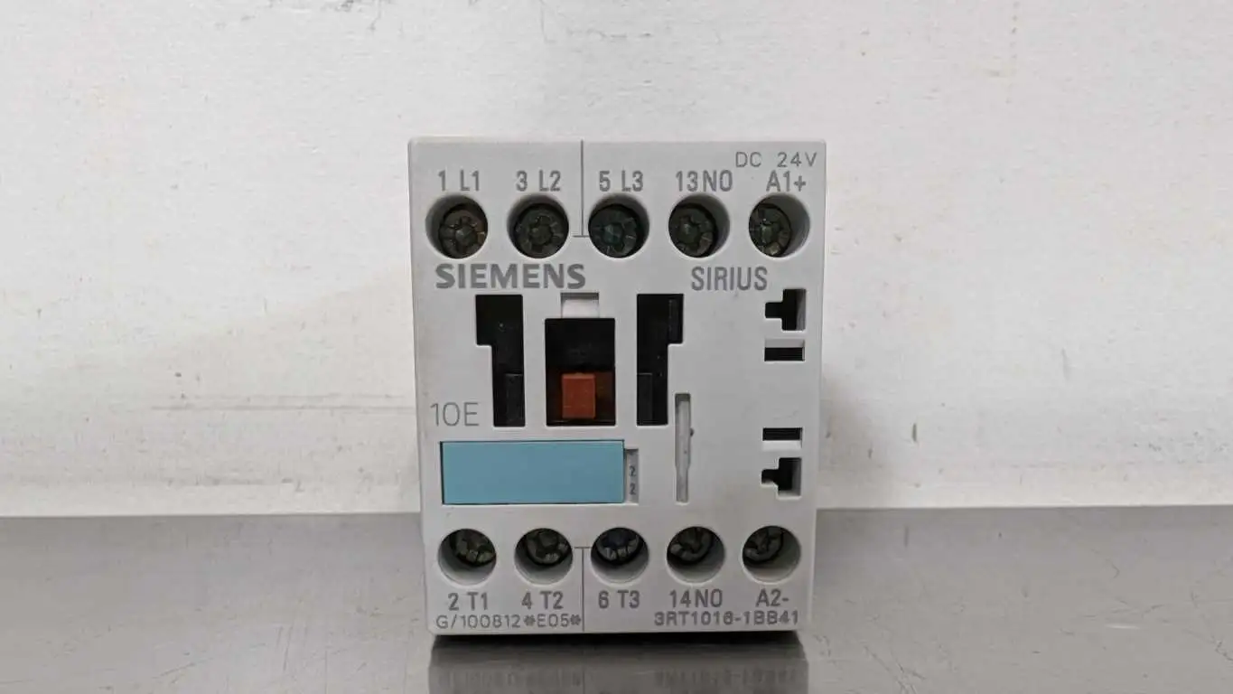 Siemens 3RT1016-1BB41 Contactor 1NO 24VDC Coil 400V 9A 3 Pole 400V 9A S00