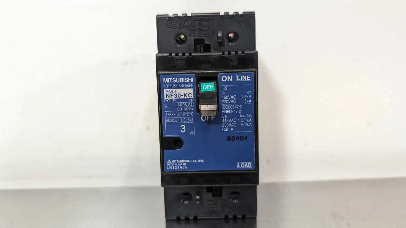 Mitsubishi NF30-KC 3A Circuit Breaker 3A 500VAC 3A 2 Pole No-Fuse 500VAC