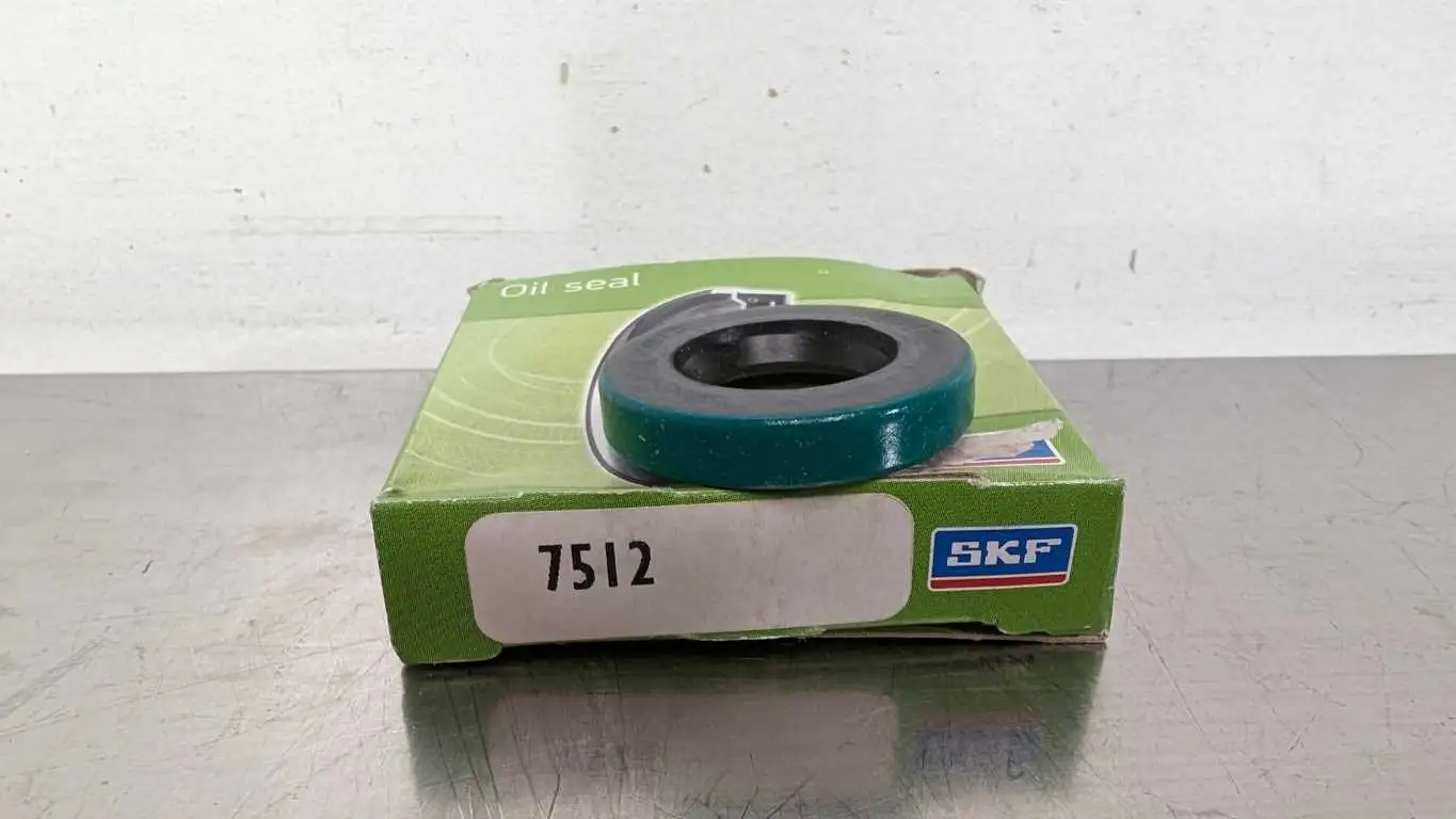 SKF 7512 Oil Seal CR