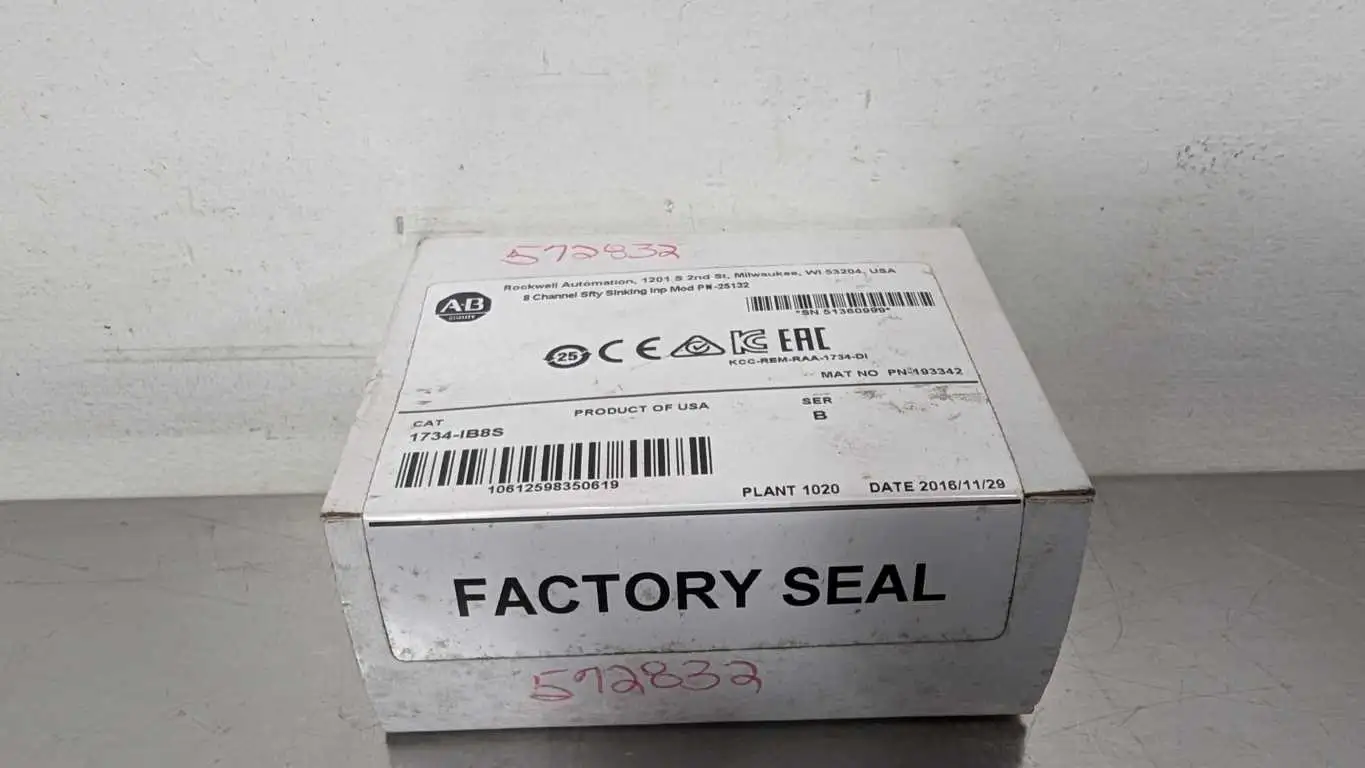 Allen-Bradley 1734-IB8S Safety Sinking Input Module PN-193342 Ser B 8 Channel