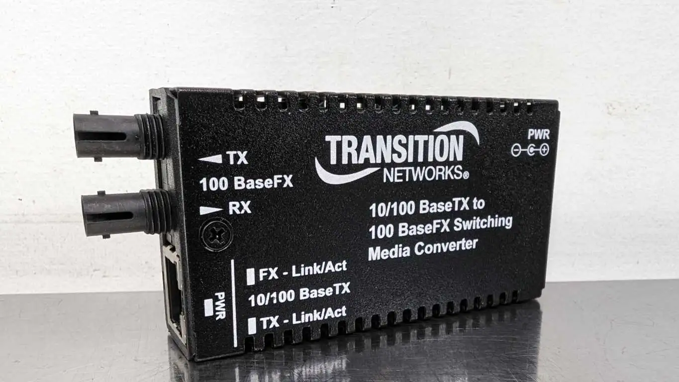 Transition Networks M/E-PSW-FX-02 10/100 BaseTX to 100 BaseFX Switching Media Converter