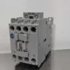 Allen-Bradley 100-C16B10 Contactor Ser B 1NO 440/480VAC Coil Aux Cont 3 Main Poles