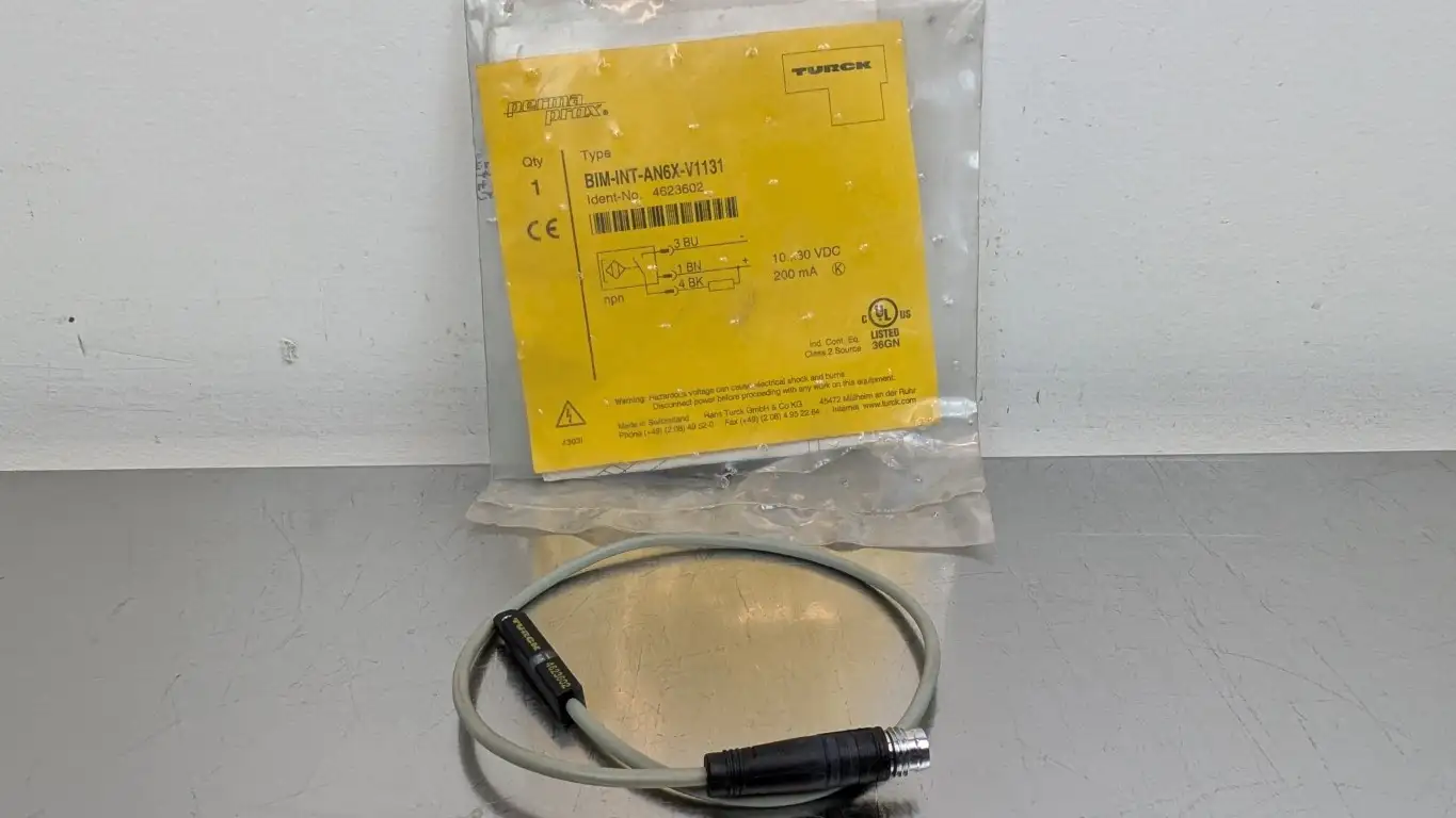 Turck BIM-INT-AN6X-V1131 Magnetic Field Sensor 4623602 10-30VDC 200mA