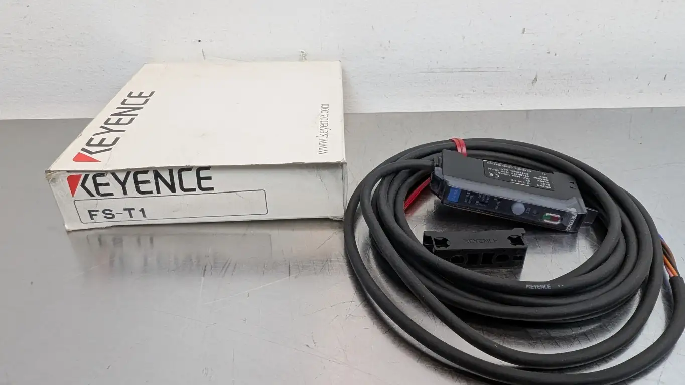 Keyence FS-T1 Fiber Optic Amplifier 12-24VDC 35mA