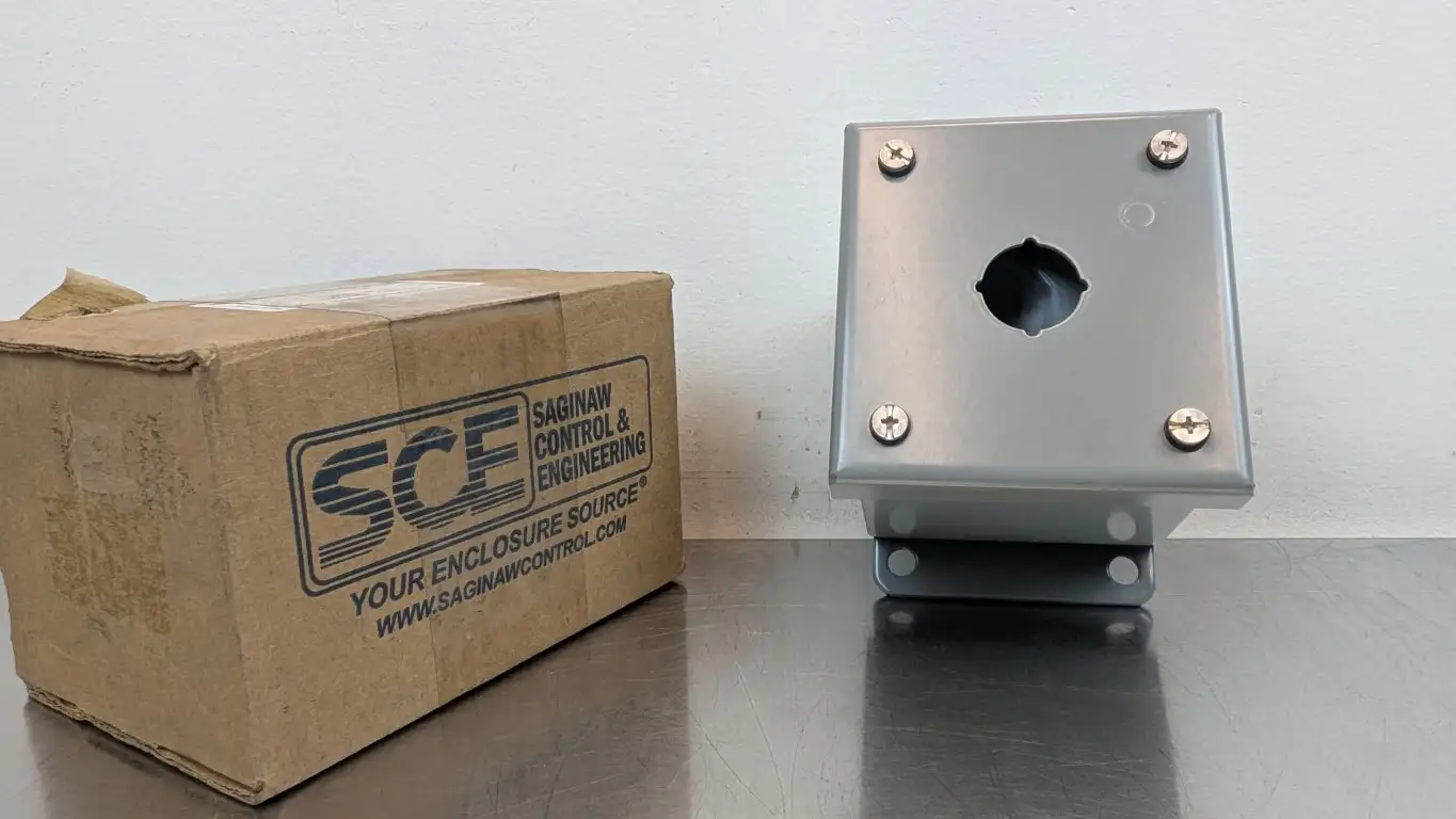 SCE Saginaw Control & Engineering SCE-1PBI Pushbutton Enclosure 2091407 3.25×2.75×3.5″
