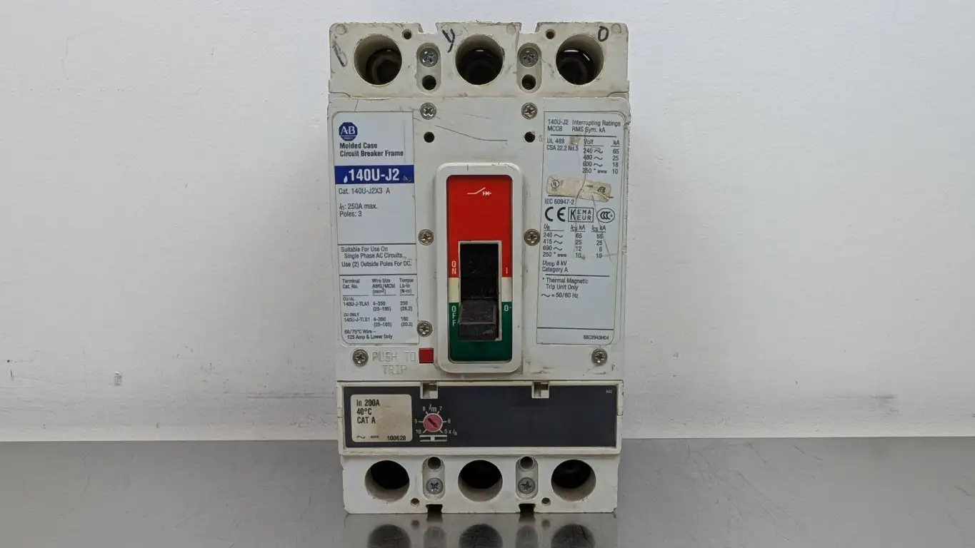 Allen-Bradley 140U-J2D3-D20 Molded Circuit Breaker 140U-J2X3 Ser A 250A