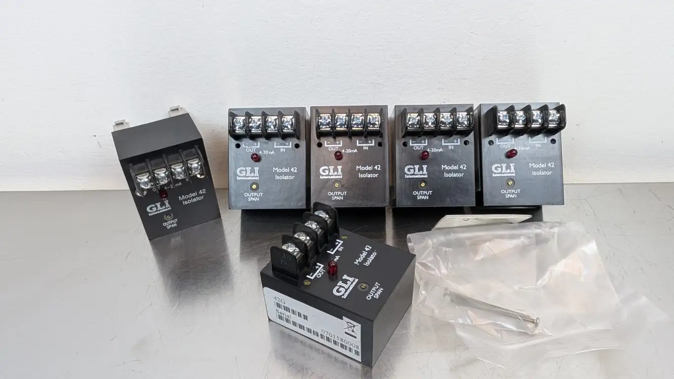 6 Pack GLI International 42 Isolator