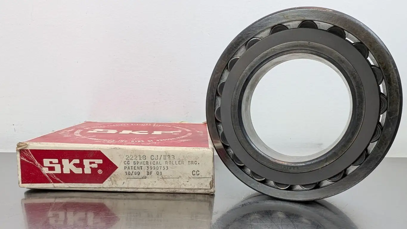SKF 22218 CJ/W33 Spherical Roller Bearing 90mm ID 160mm OD 40mm Wide